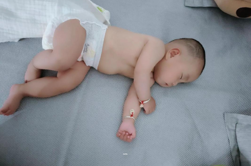 佳木斯怀孕肚子撑的难受
